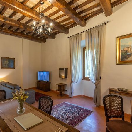 Borgo Petroro Hotel Todi Bagian luar foto