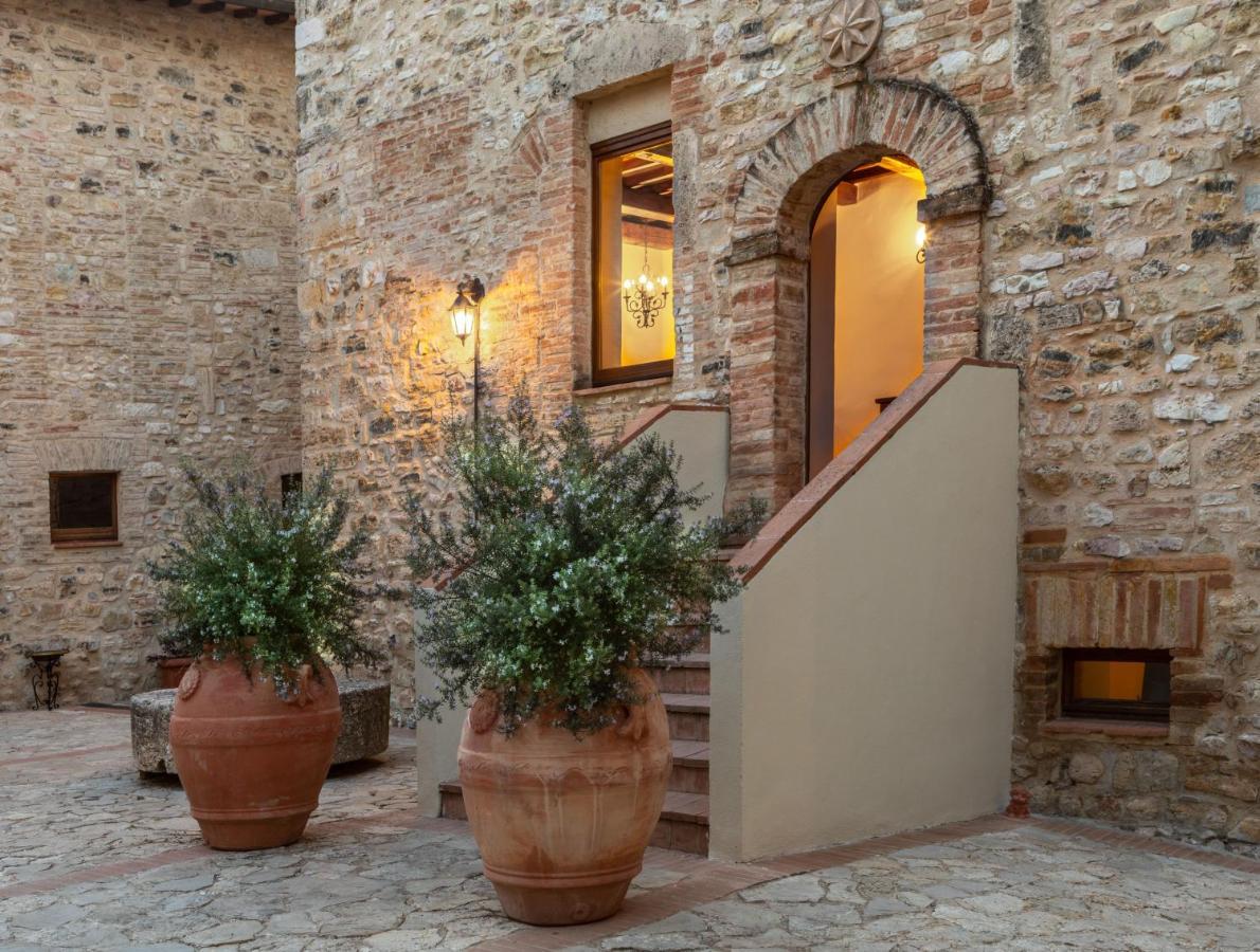 Borgo Petroro Hotel Todi Bagian luar foto